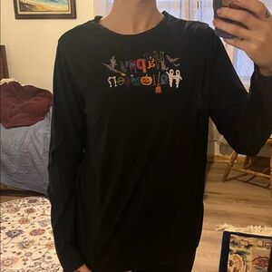 Vintage Black Halloween Graphic Long Sleeve Tee